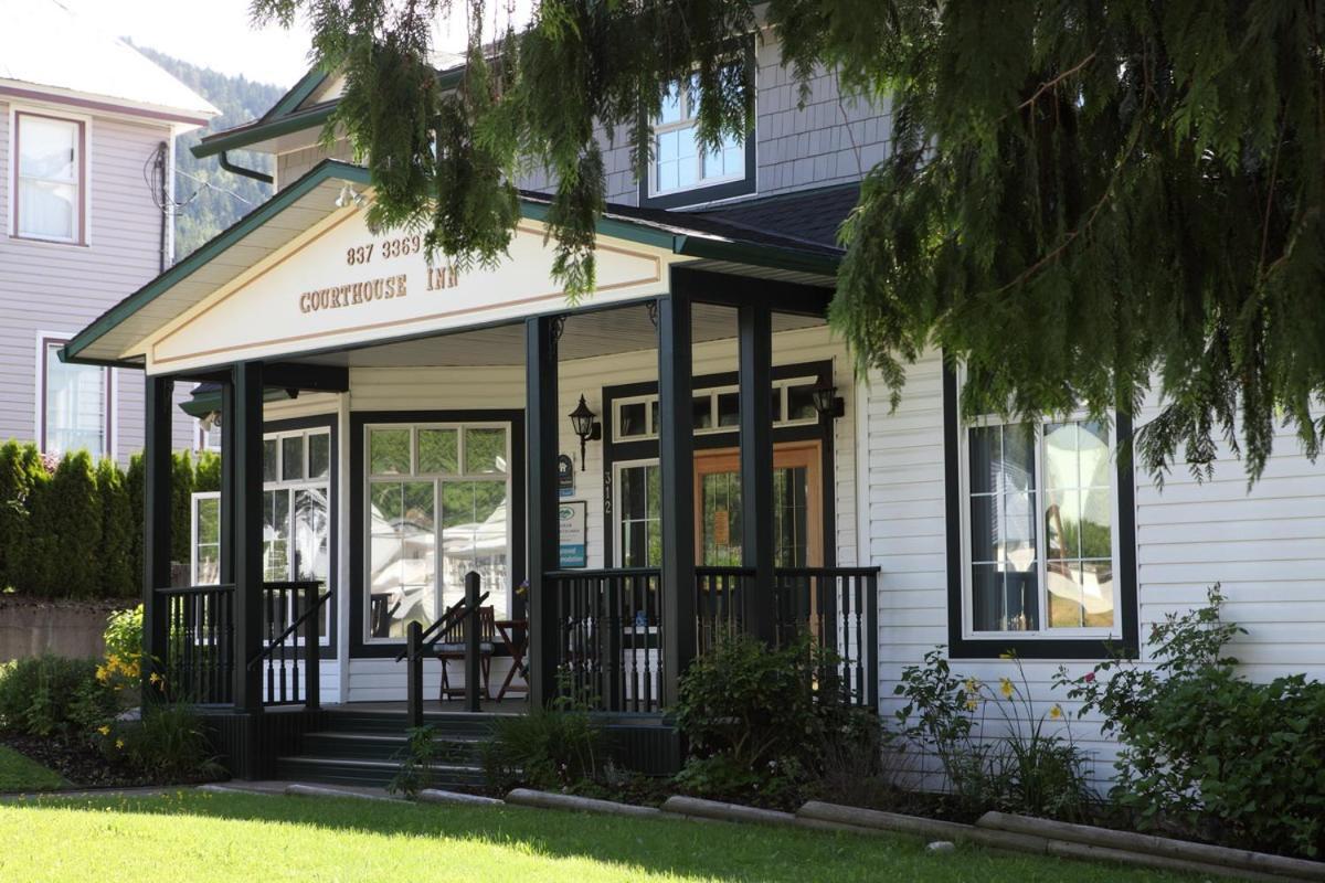 Courthouse Inn Ревелсток Экстерьер фото